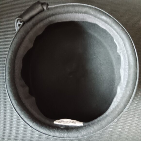 Stunning Vintage Black Pillbox Hat by Georgi: 1960s Jackie Kennedy Onassis - Picture 7 of 8